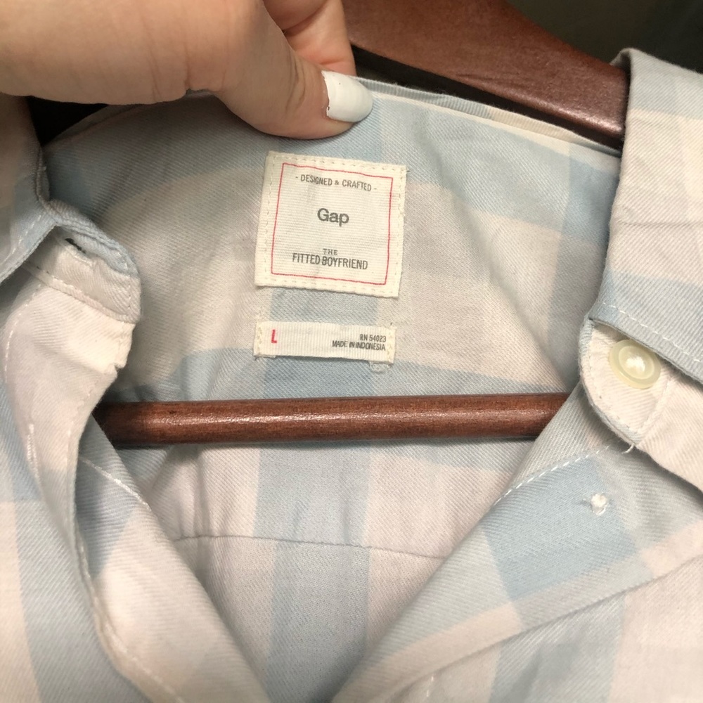 Gap Fitted Boyfriend Button Down - L - image 2
